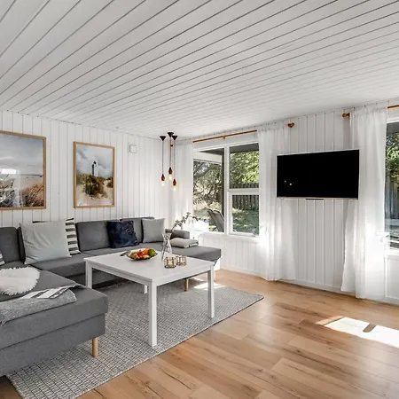 Сasa de vacaciones Allen - 1km From The Sea By Interhome